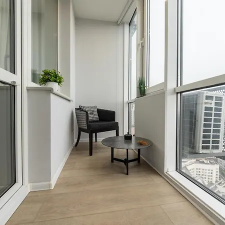 Royal Tower Big Vip In Center Floor 27 Kyiv