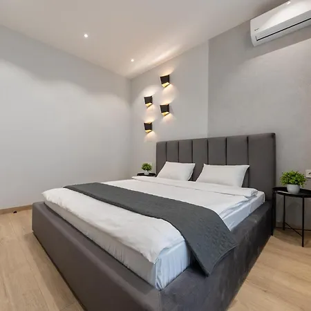 Apartment Royal Tower Big Vip In Center Floor 27